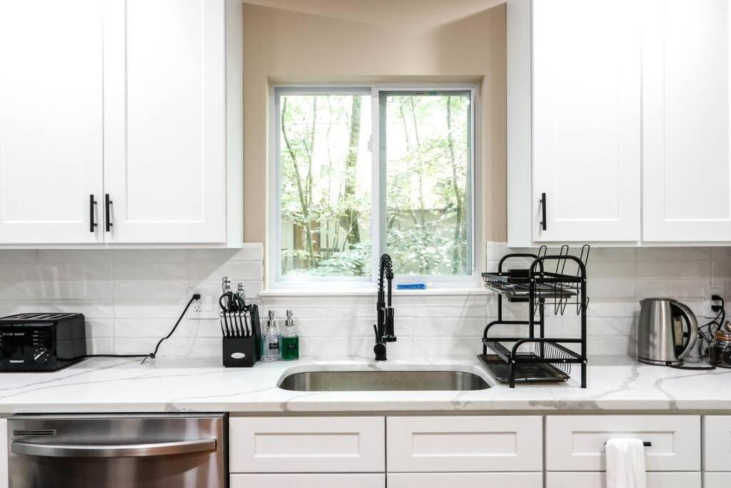 Quiet Chalet In The Woods Family Getaway Villa East Stroudsburg Exterior foto